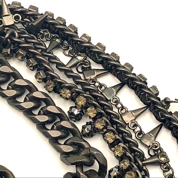 VINTAGE GOTHIC STYLE STATEMENT NECKLACE - Picture 14 of 14